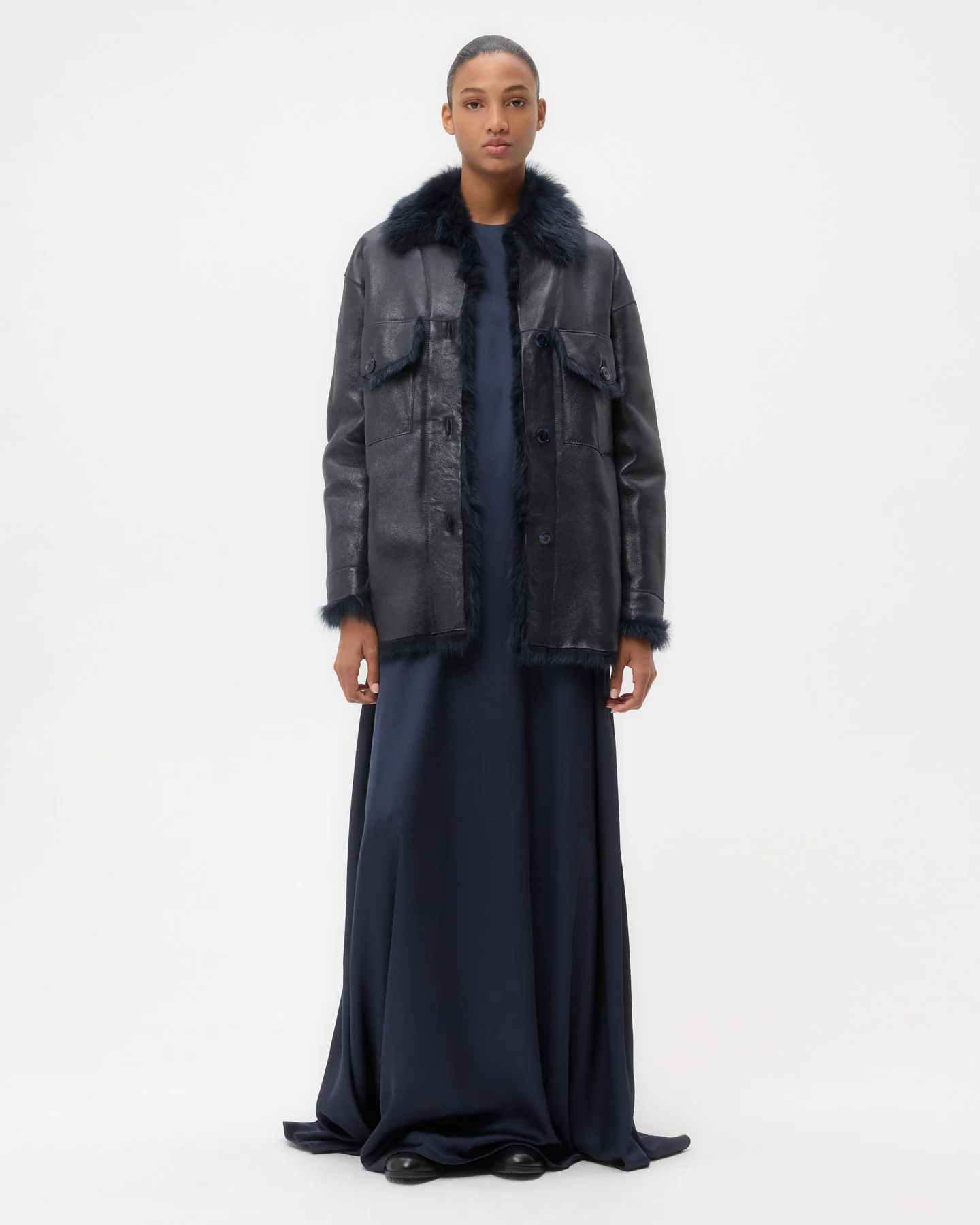 Reversible Aspen Jacket in Shearling - Image 4