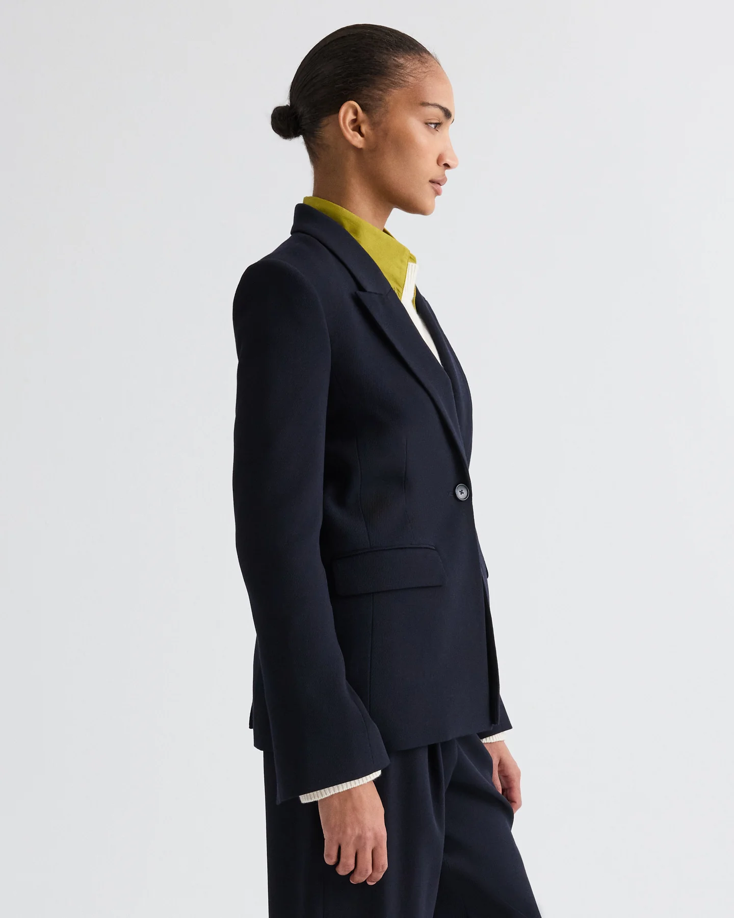 Her Fit Blazer in Cavalry Twill Suiting - Image 3