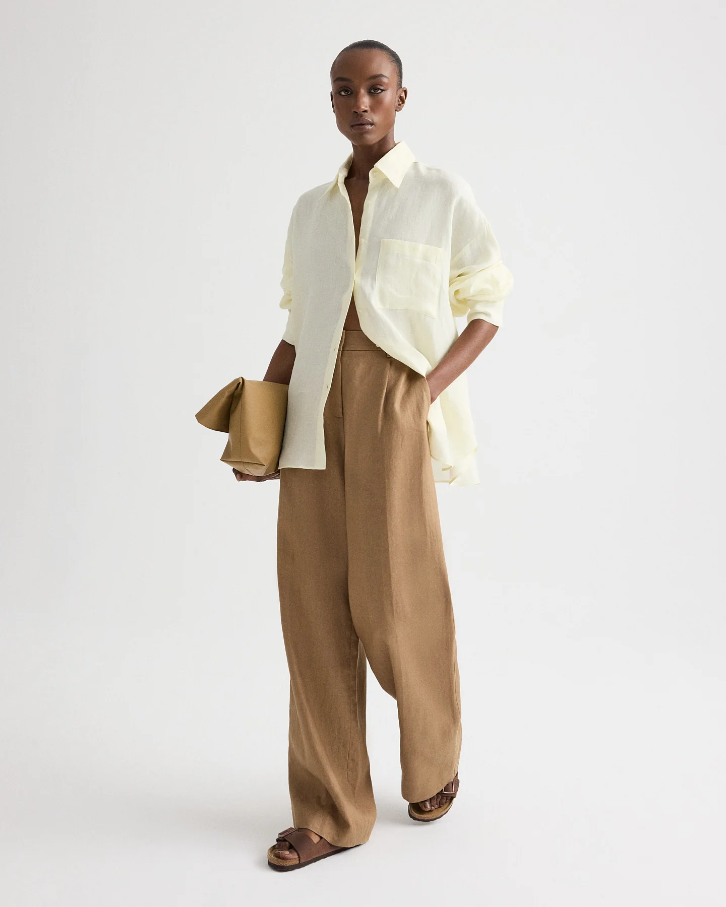 Something Borrowed Shirt in Fluid Linen Shirting - Image 4