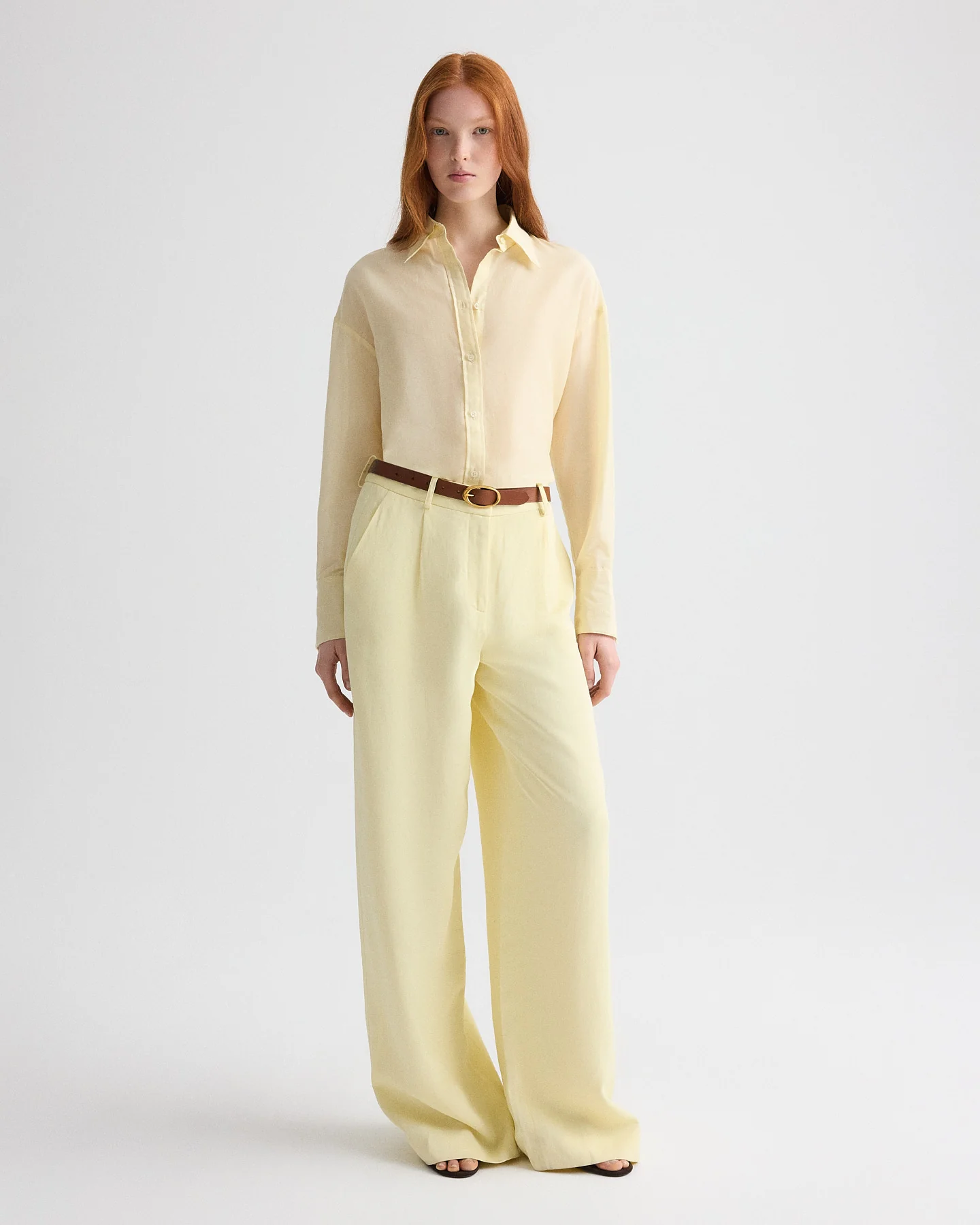 Hudson St Pant in Coated Viscose Linen - Image 4