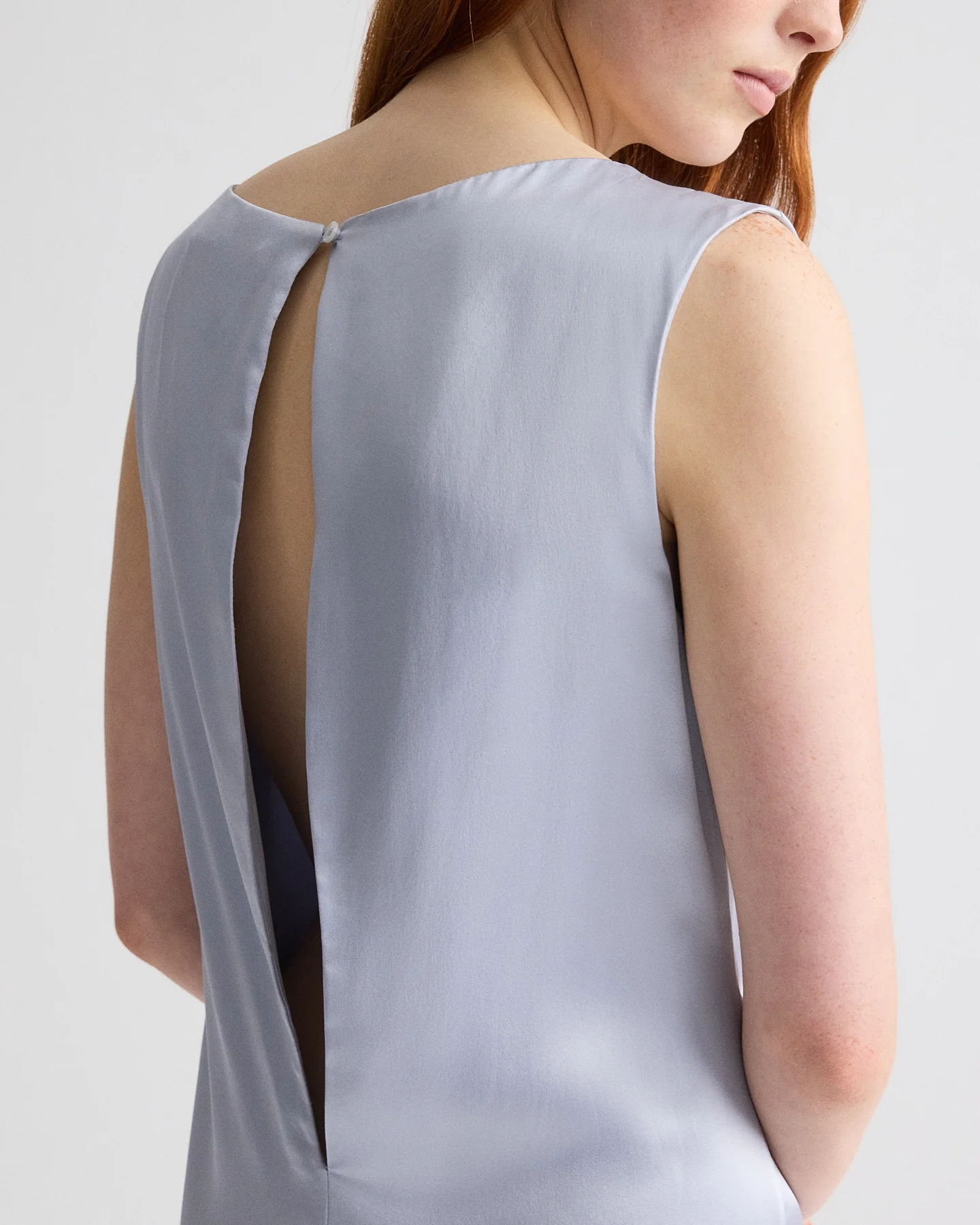 Simple Twist of Fate in Crepe Back Satin - Image 4