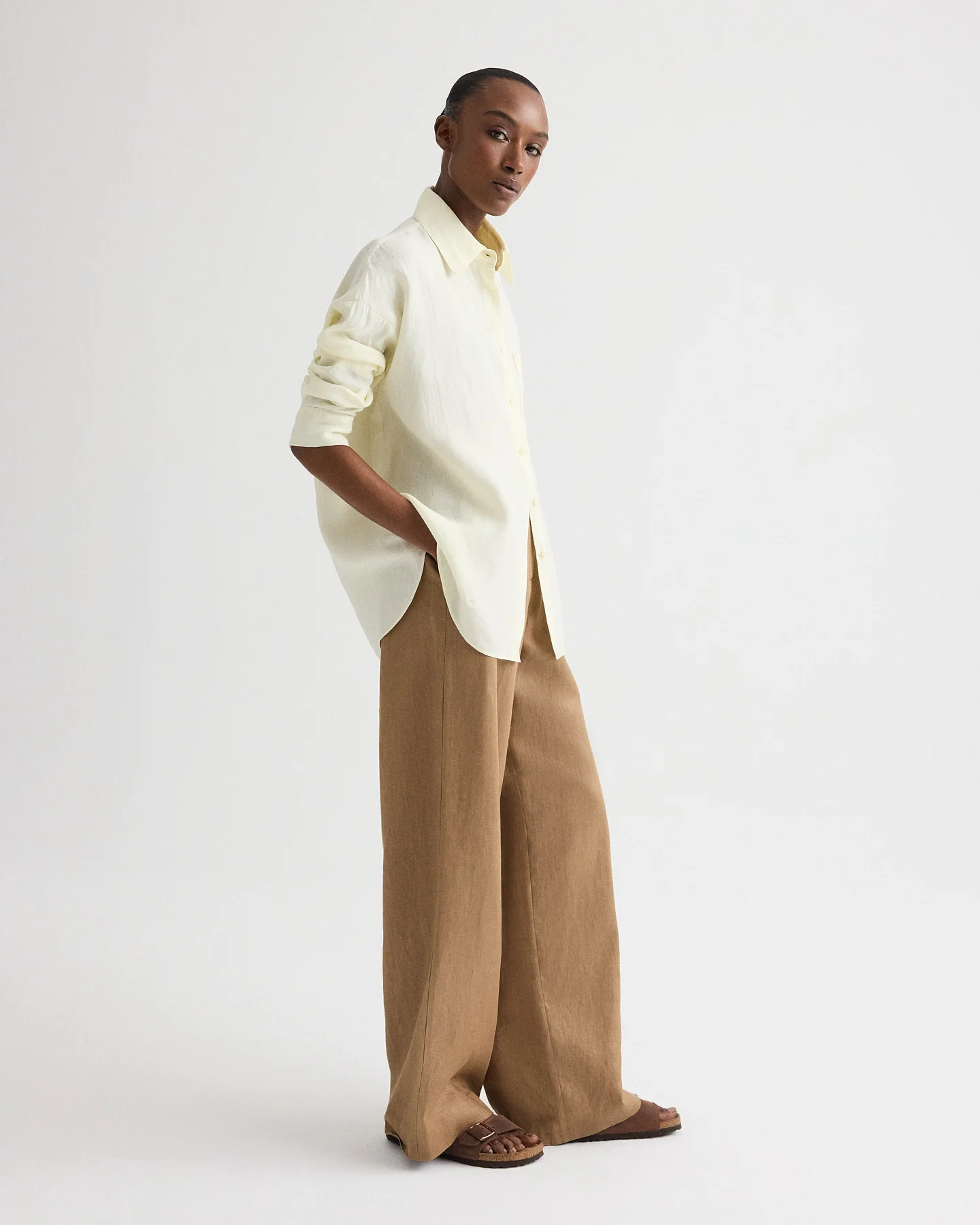 Something Borrowed Shirt in Fluid Linen Shirting - Image 3